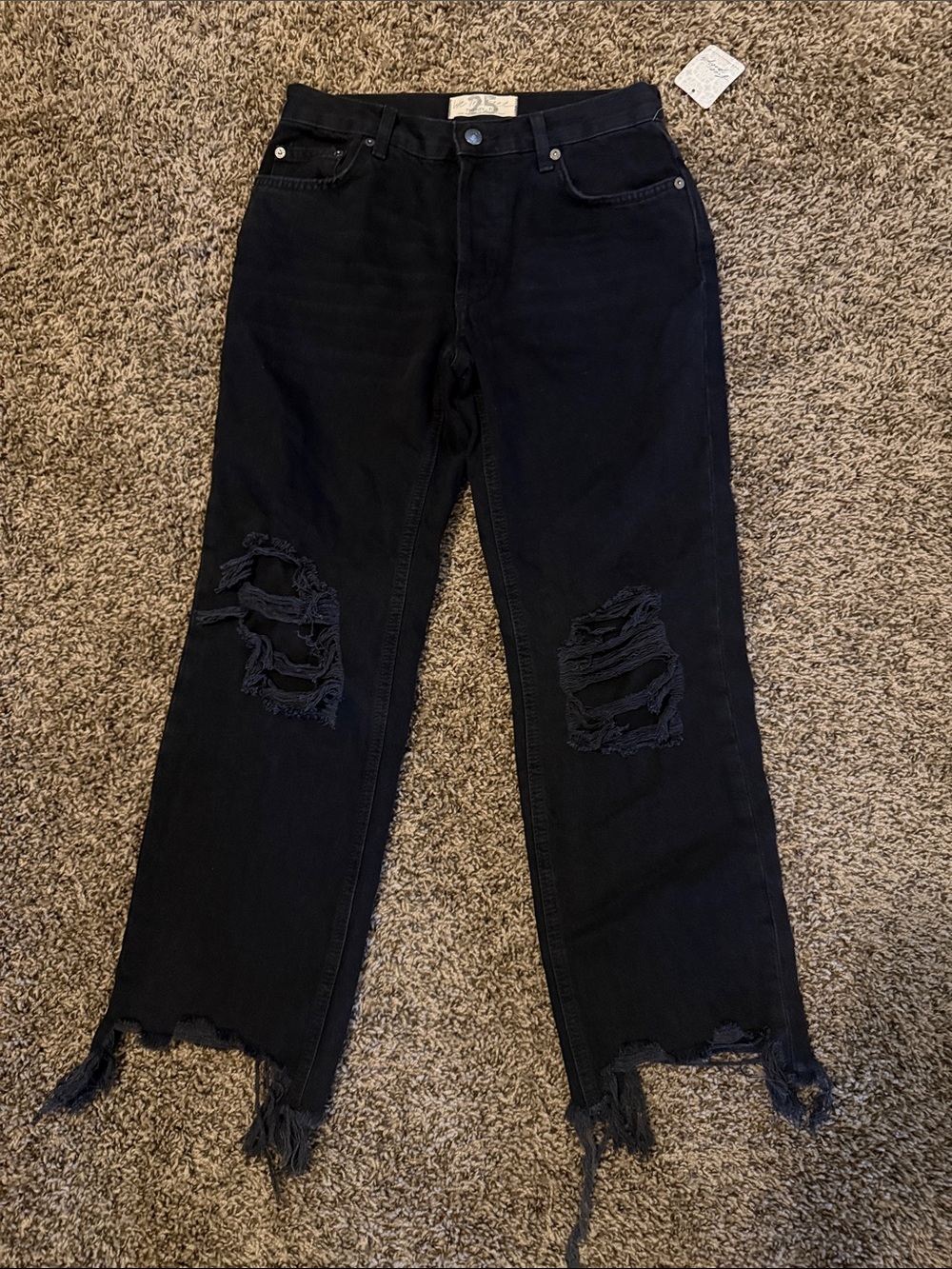 We The Free Black Distressed Cropped Jeans
